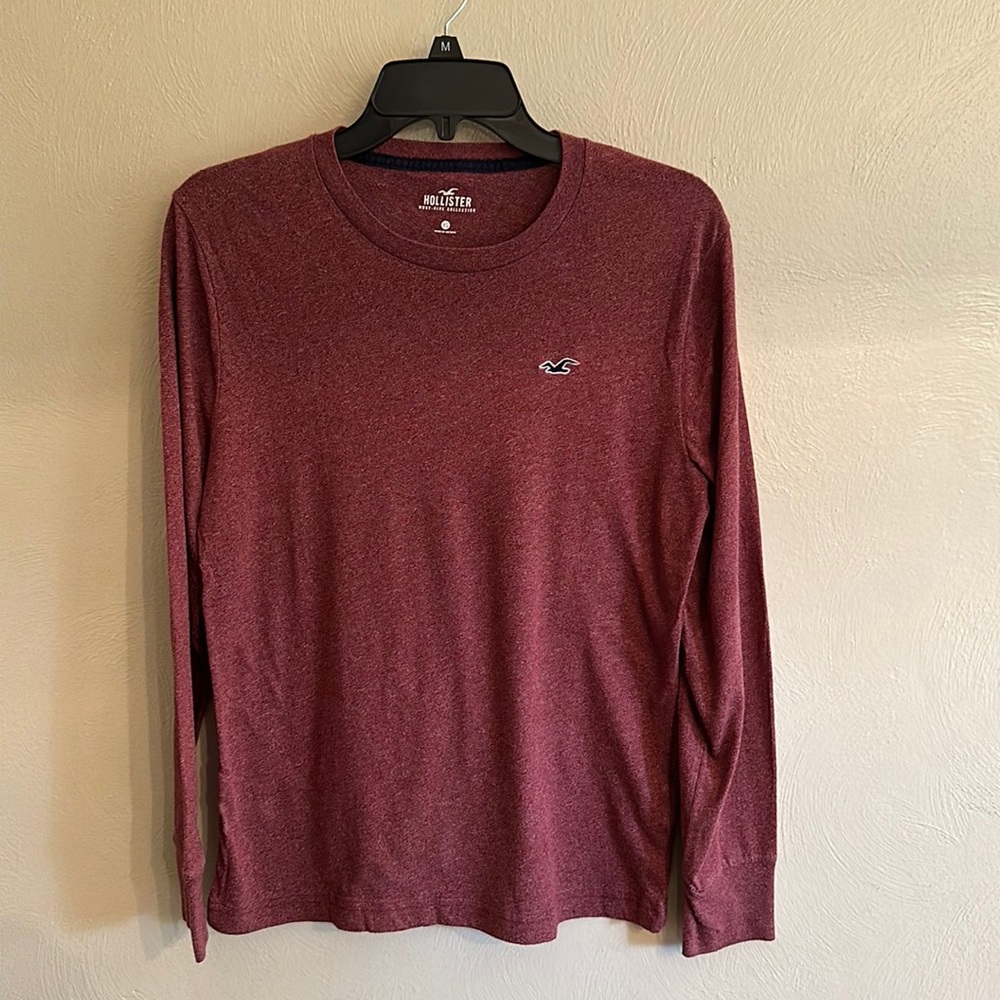 Hollister long sleeve. T-shirt